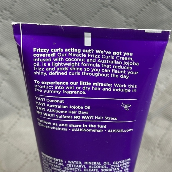 Aussie Miracle Curls Frizz Taming Cream - Picture 5 of 8